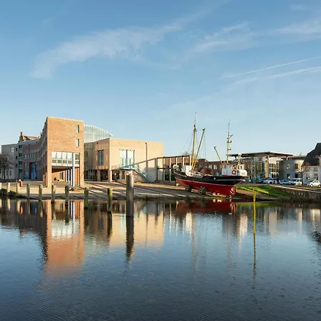 Hannes Kapitaenshaus Holiday home Husum (Schleswig-Holstein)